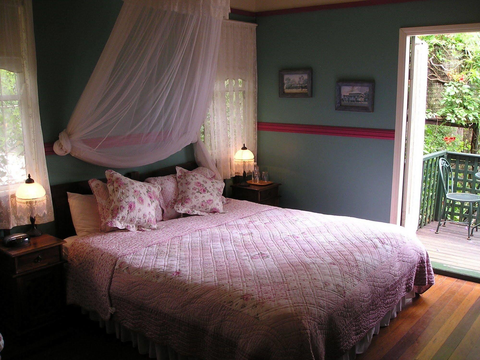 Maleny Lodge Buitenkant foto